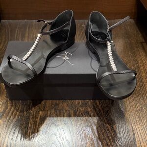 Giuseppe Zanotti Black Sandals with Sparkling Accents